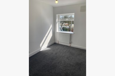 2 Bedroom Mid Terraced House - Bed21